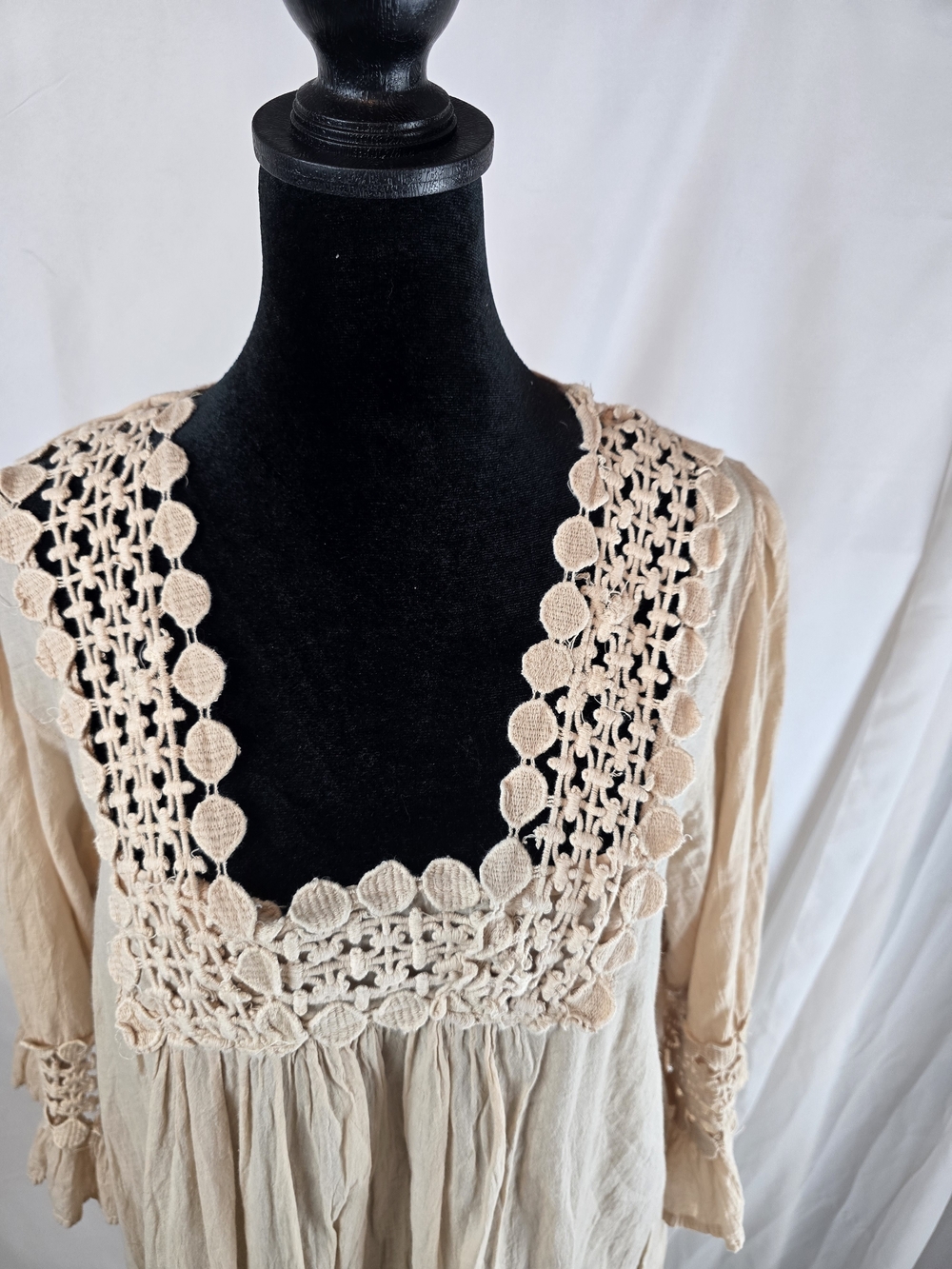 Boho Lace-Trim Tunic Top in Beige
